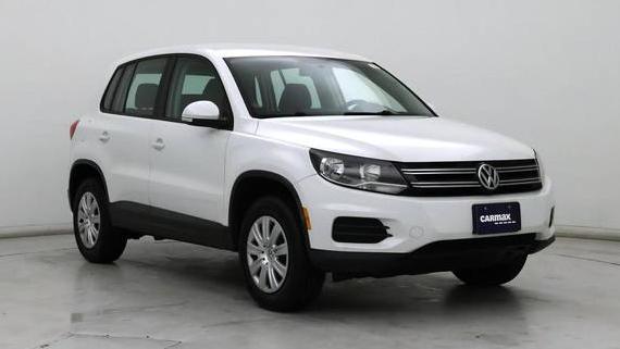 VOLKSWAGEN TIGUAN LIMITED 2018 WVGAV7AX3JK001543 image